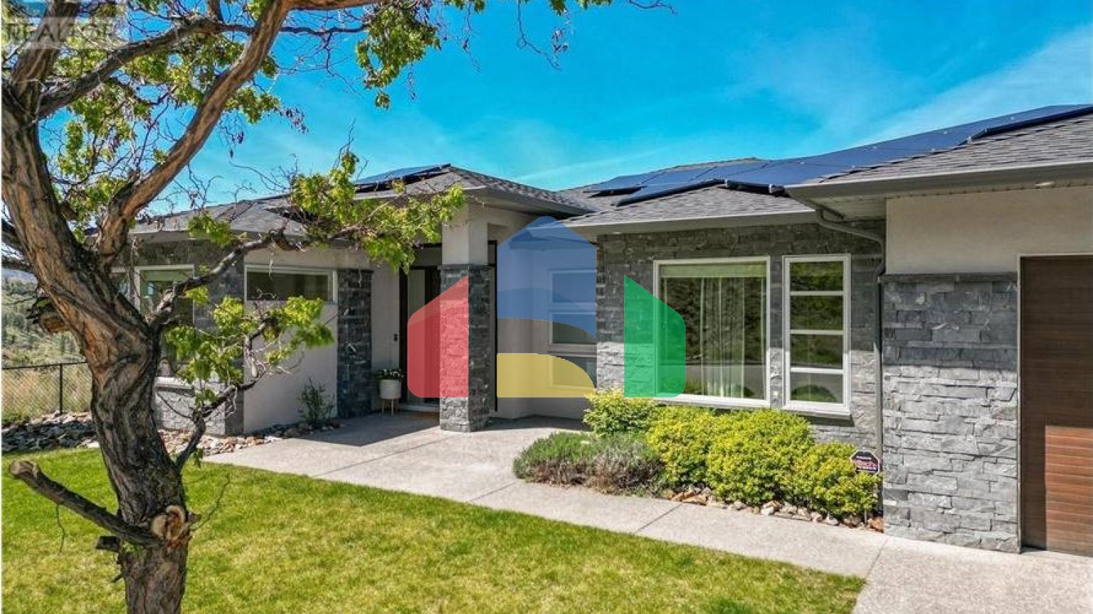 Residential - Single Family Home - Kelowna, Canada - Canada