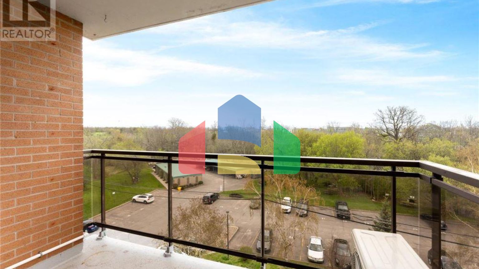 Residential - Condo/Apartment - Kingston, Canada - Canada