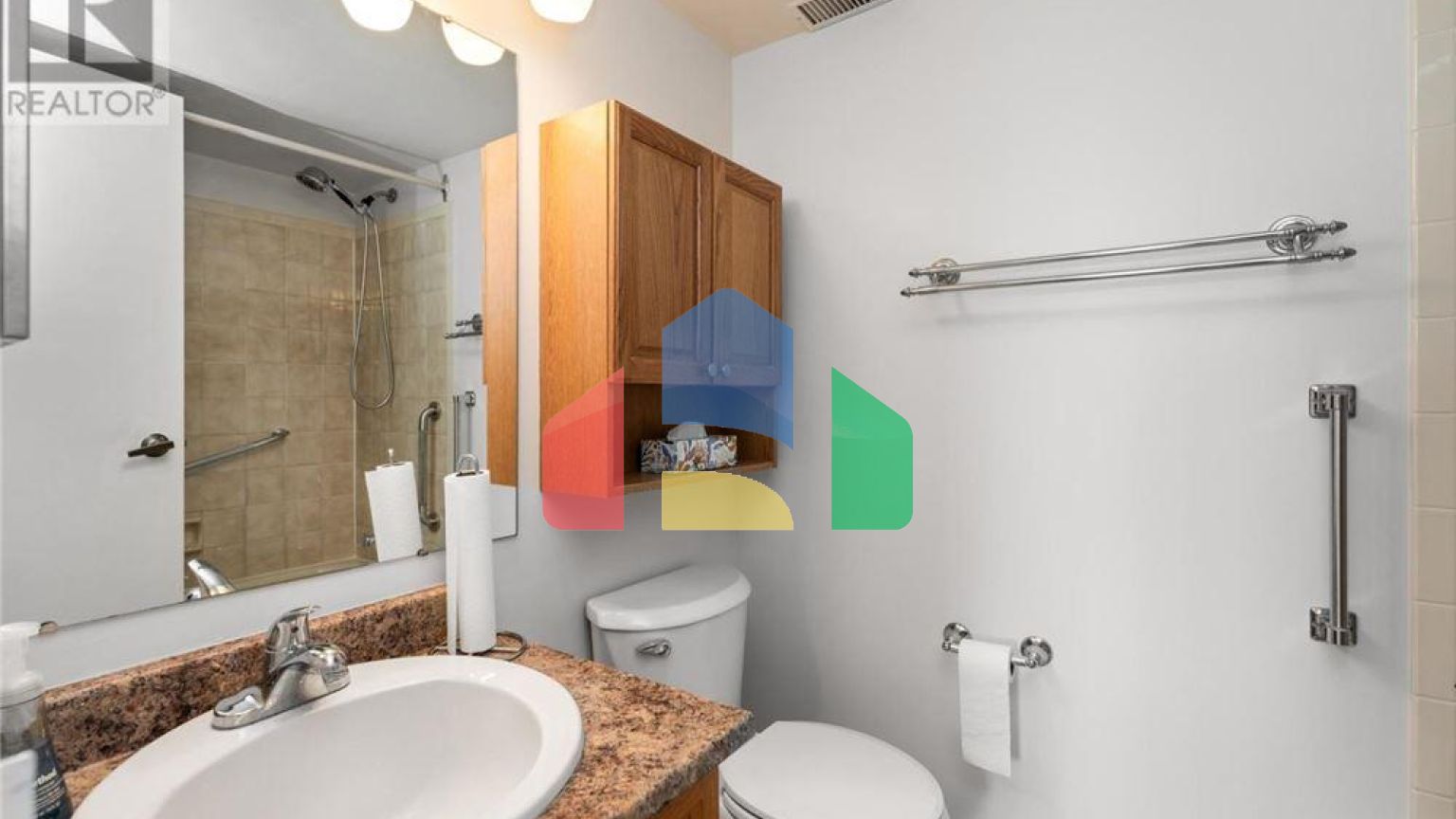 Residential - Condo/Apartment - Kingston, Canada - Canada