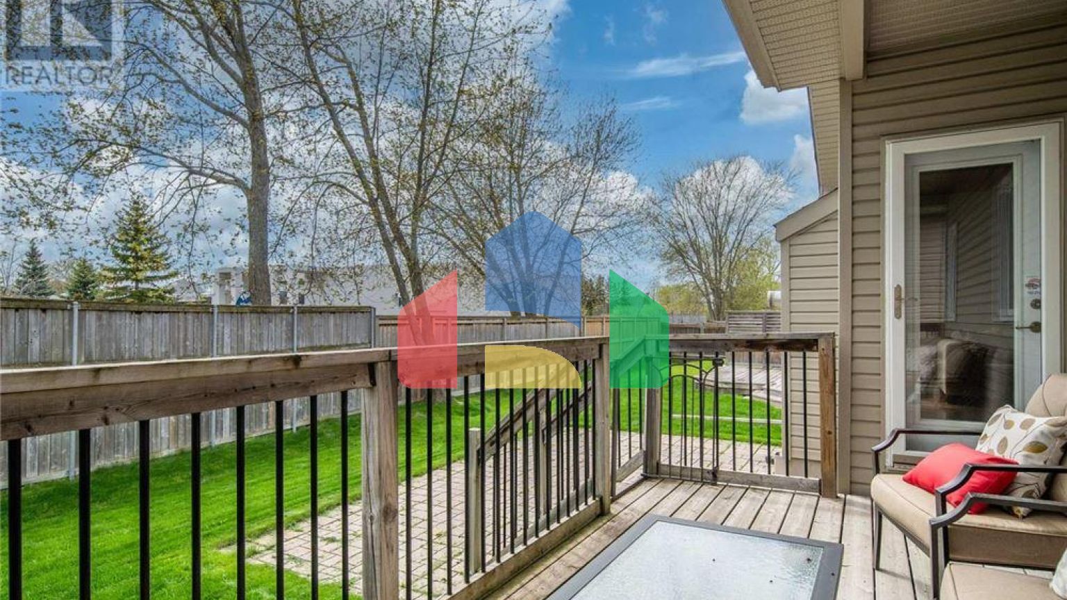 Residential - Single Family Home - Kingston, Canada - Canada