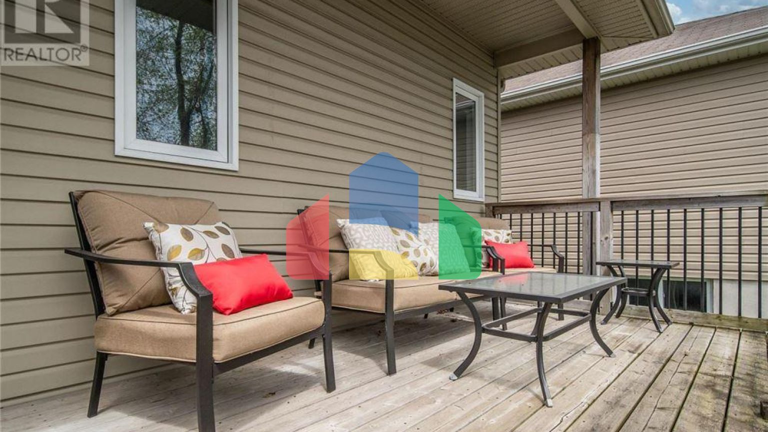 Residential - Single Family Home - Kingston, Canada - Canada