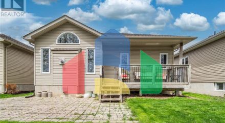 Residential - Single Family Home - Kingston, Canada - Canada