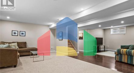 Residential - Single Family Home - Kingston, Canada - Canada