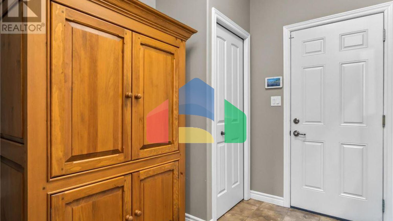 Residential - Single Family Home - Kingston, Canada - Canada