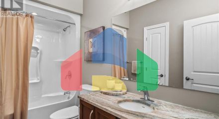 Residential - Single Family Home - Kingston, Canada - Canada