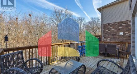 Residential - Single Family Home - Kingston, Canada - Canada