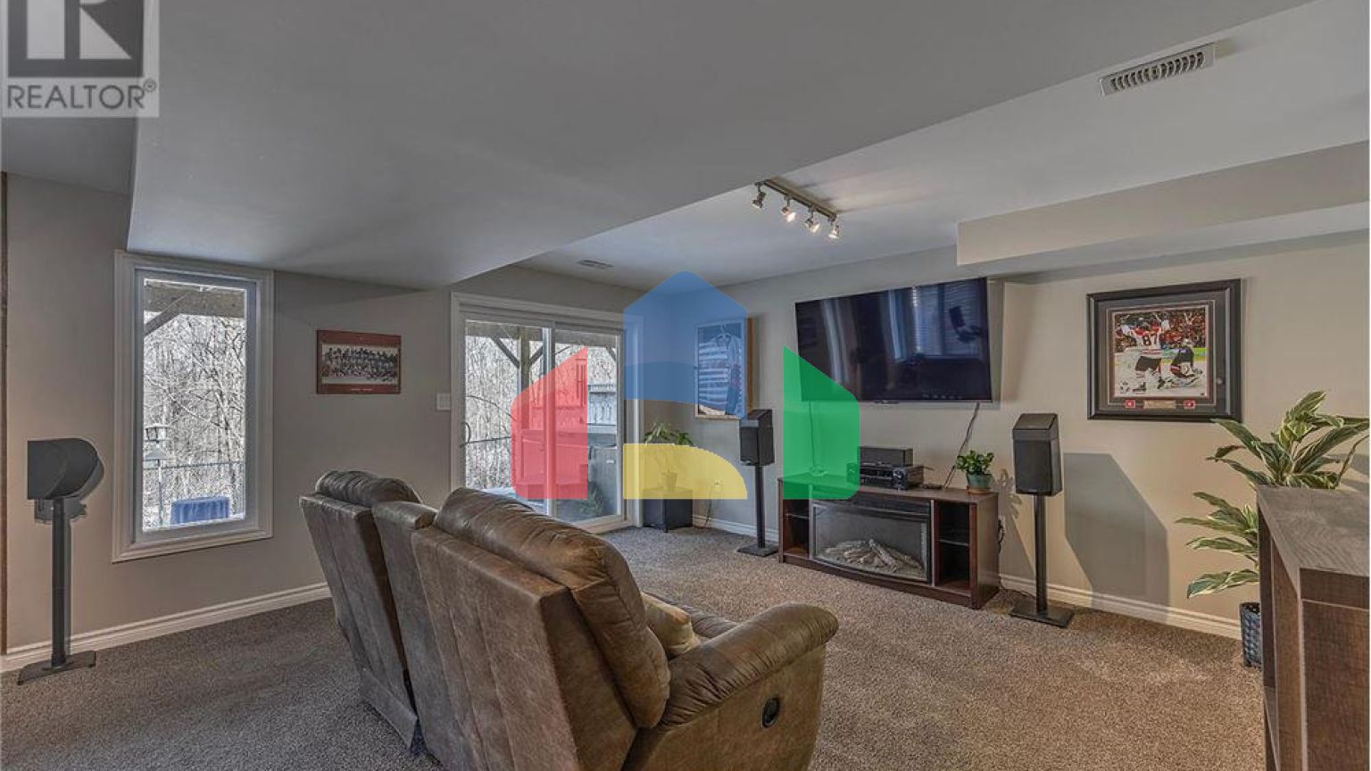 Residential - Single Family Home - Kingston, Canada - Canada