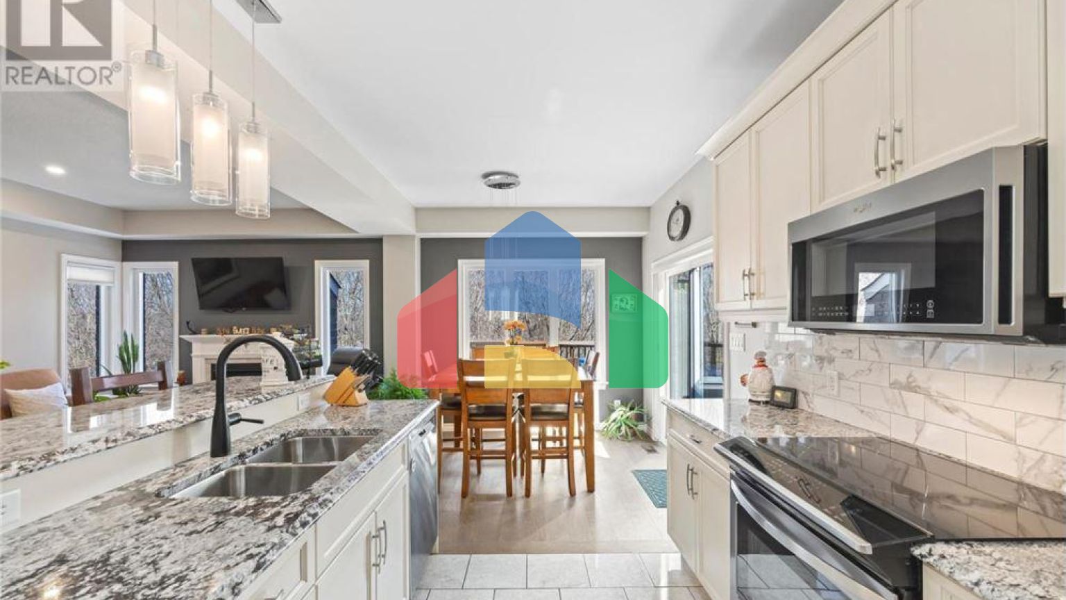 Residential - Single Family Home - Kingston, Canada - Canada