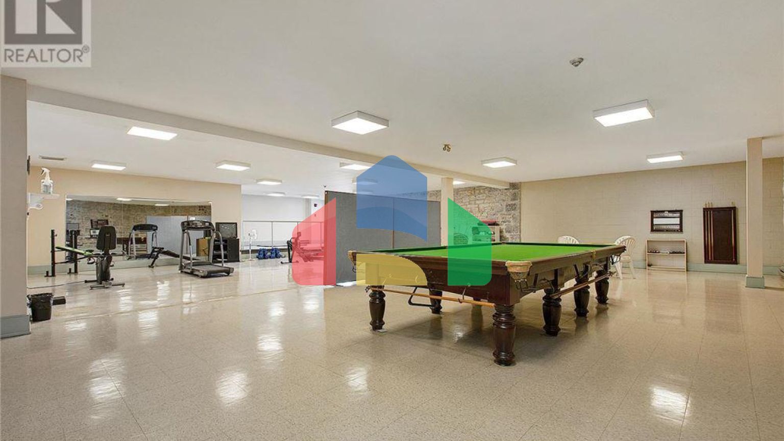 Residential - Condo/Apartment - Kingston, Canada - Canada