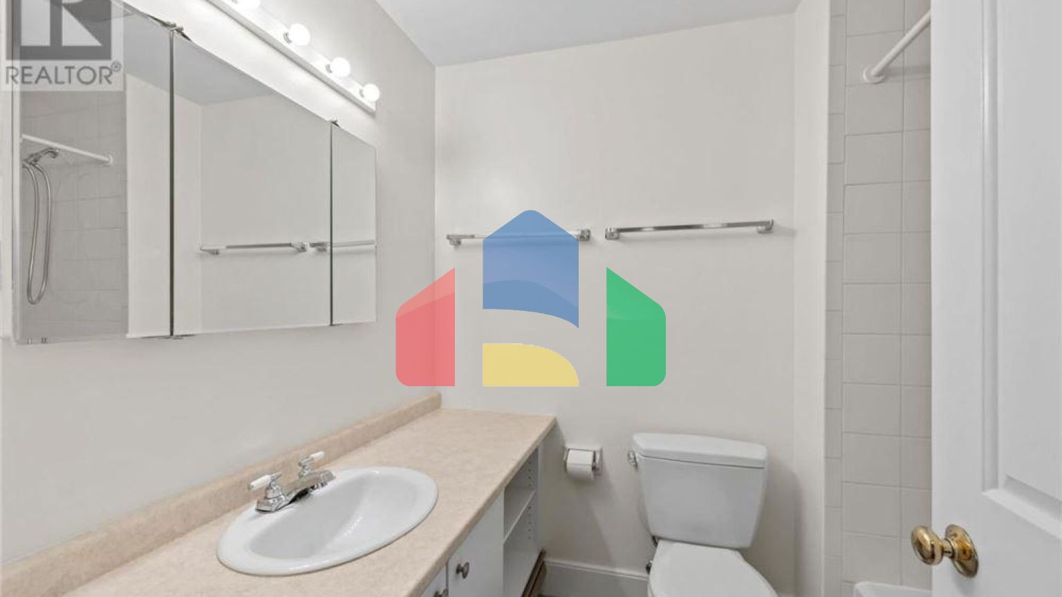 Residential - Condo/Apartment - Kingston, Canada - Canada