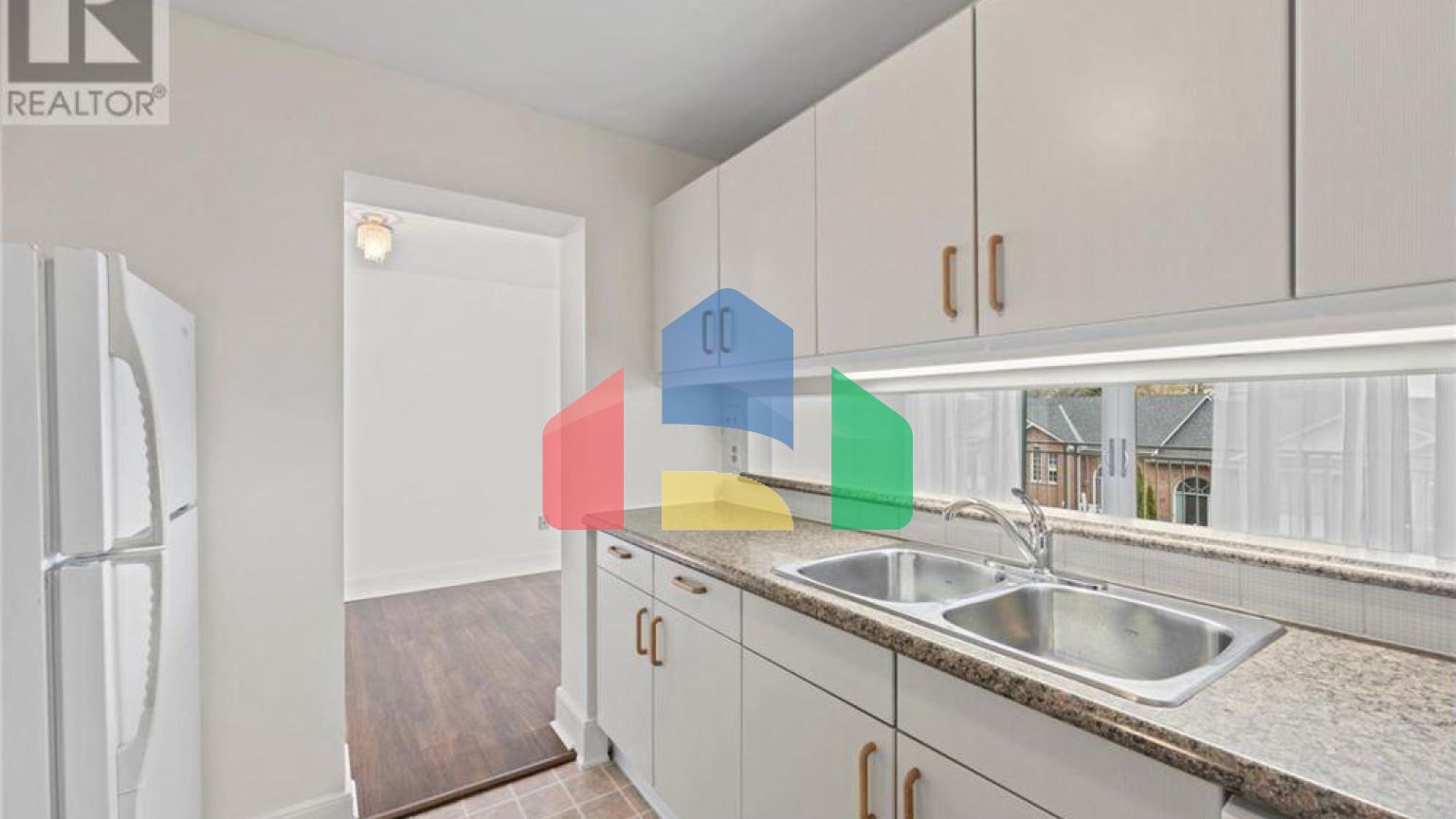 Residential - Condo/Apartment - Kingston, Canada - Canada