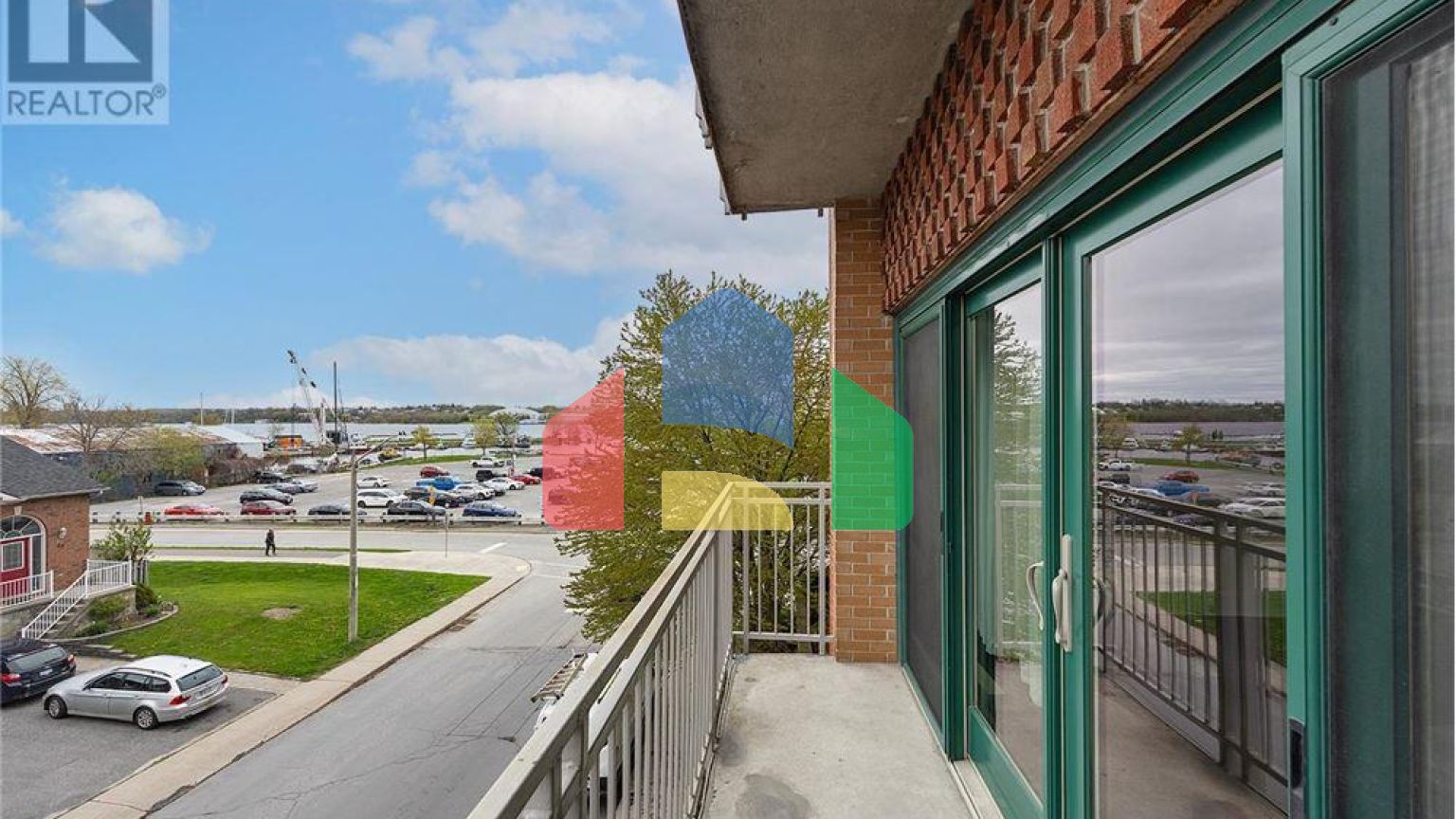 Residential - Condo/Apartment - Kingston, Canada - Canada