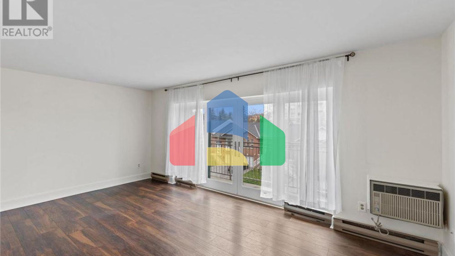 Residential - Condo/Apartment - Kingston, Canada - Canada