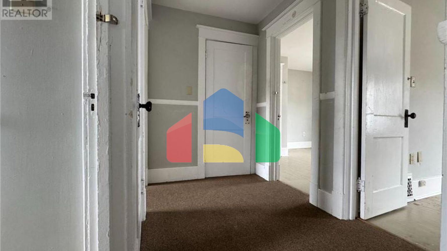 Residential - Single Family Home - Kingston, Canada - Canada