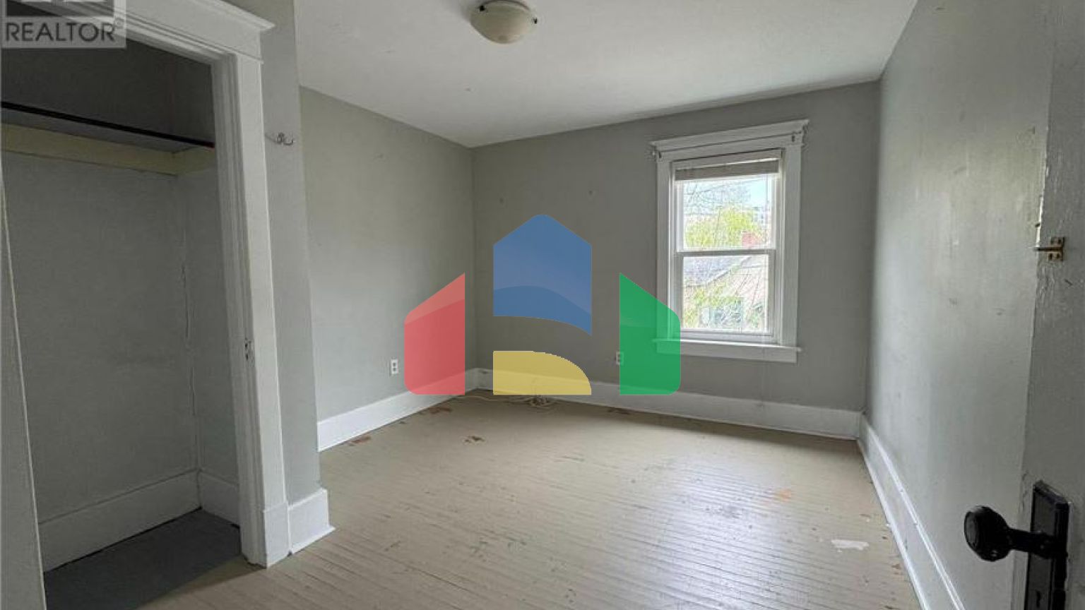 Residential - Single Family Home - Kingston, Canada - Canada