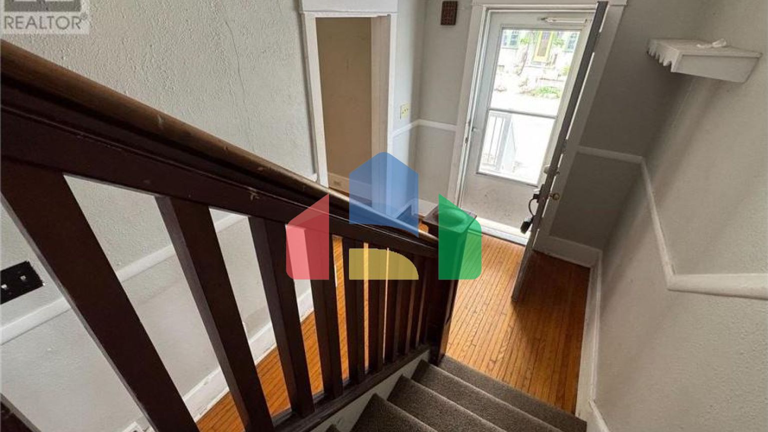 Residential - Single Family Home - Kingston, Canada - Canada