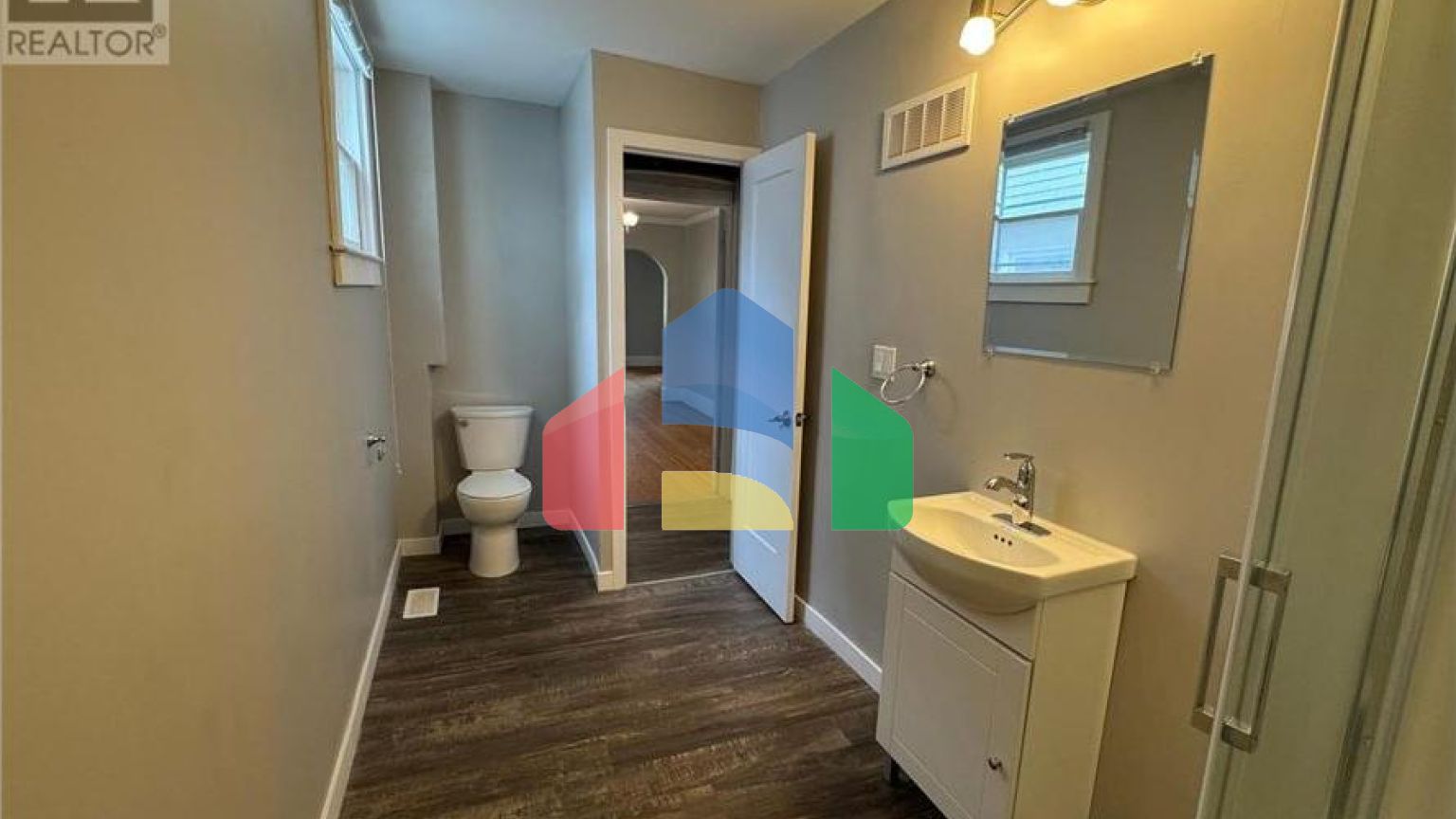 Residential - Single Family Home - Kingston, Canada - Canada