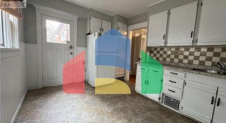 Residential - Single Family Home - Kingston, Canada - Canada