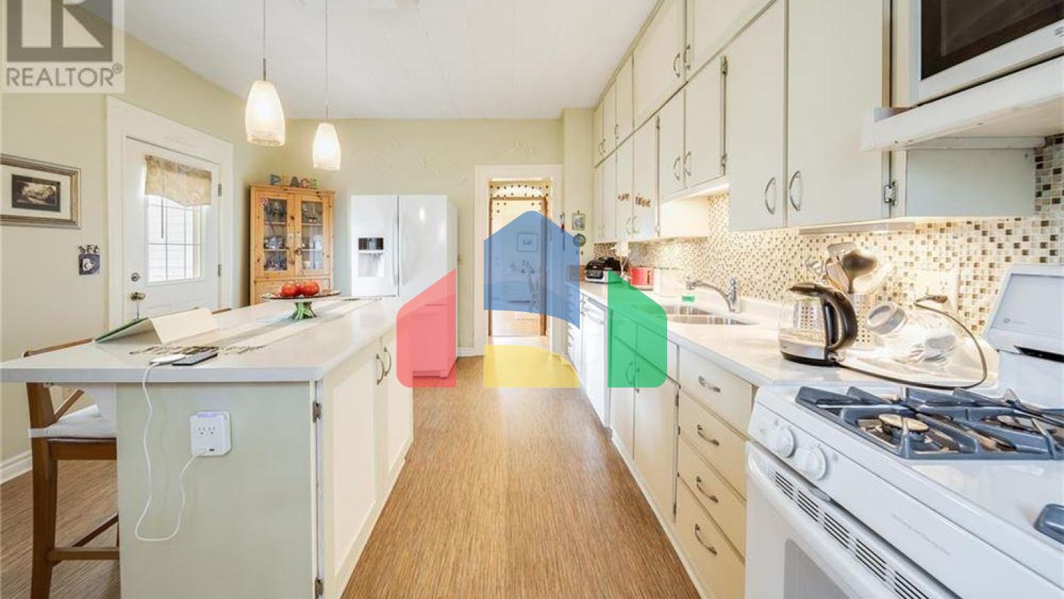 Residential - Single Family Home - Kingsville, Canada - Canada