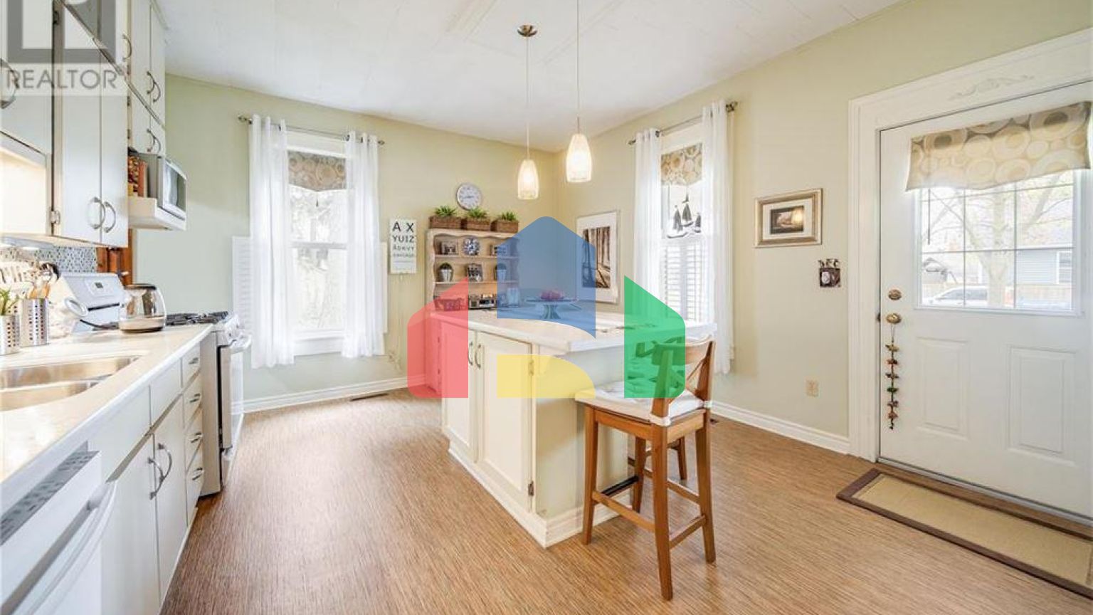 Residential - Single Family Home - Kingsville, Canada - Canada