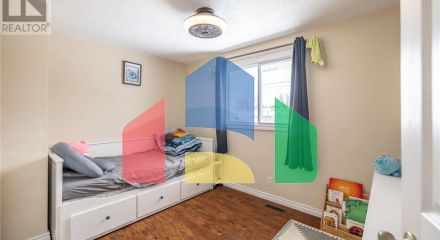 Residential - Single Family Home - Kitchener, Canada - Canada