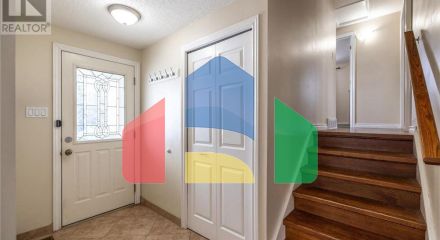 Residential - Single Family Home - Kitchener, Canada - Canada