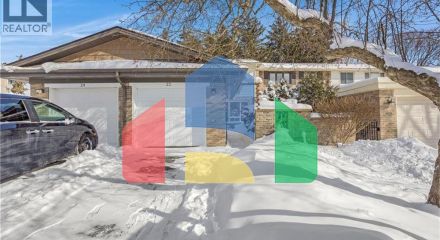 Residential - Single Family Home - Kitchener, Canada - Canada