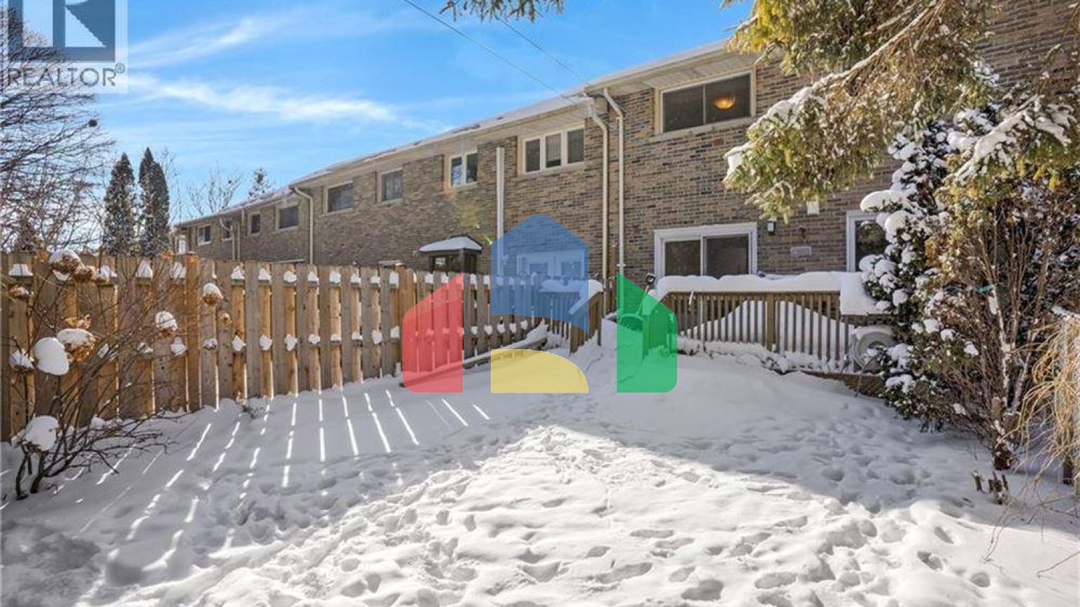 Residential - Single Family Home - Kitchener, Canada - Canada