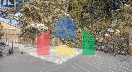 Residential - Single Family Home - Kitchener, Canada - Canada