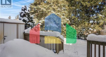 Residential - Single Family Home - Kitchener, Canada - Canada