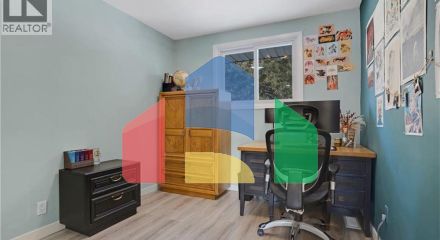 Residential - Single Family Home - Kitchener, Canada - Canada