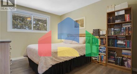 Residential - Single Family Home - Kitchener, Canada - Canada