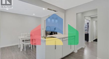 Residential - Single Family Home - Kitchener, Canada - Canada