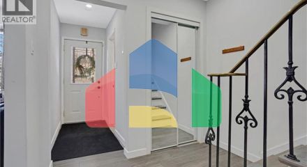 Residential - Single Family Home - Kitchener, Canada - Canada