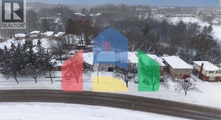 Residential - Single Family Home - Kitchener, Canada - Canada