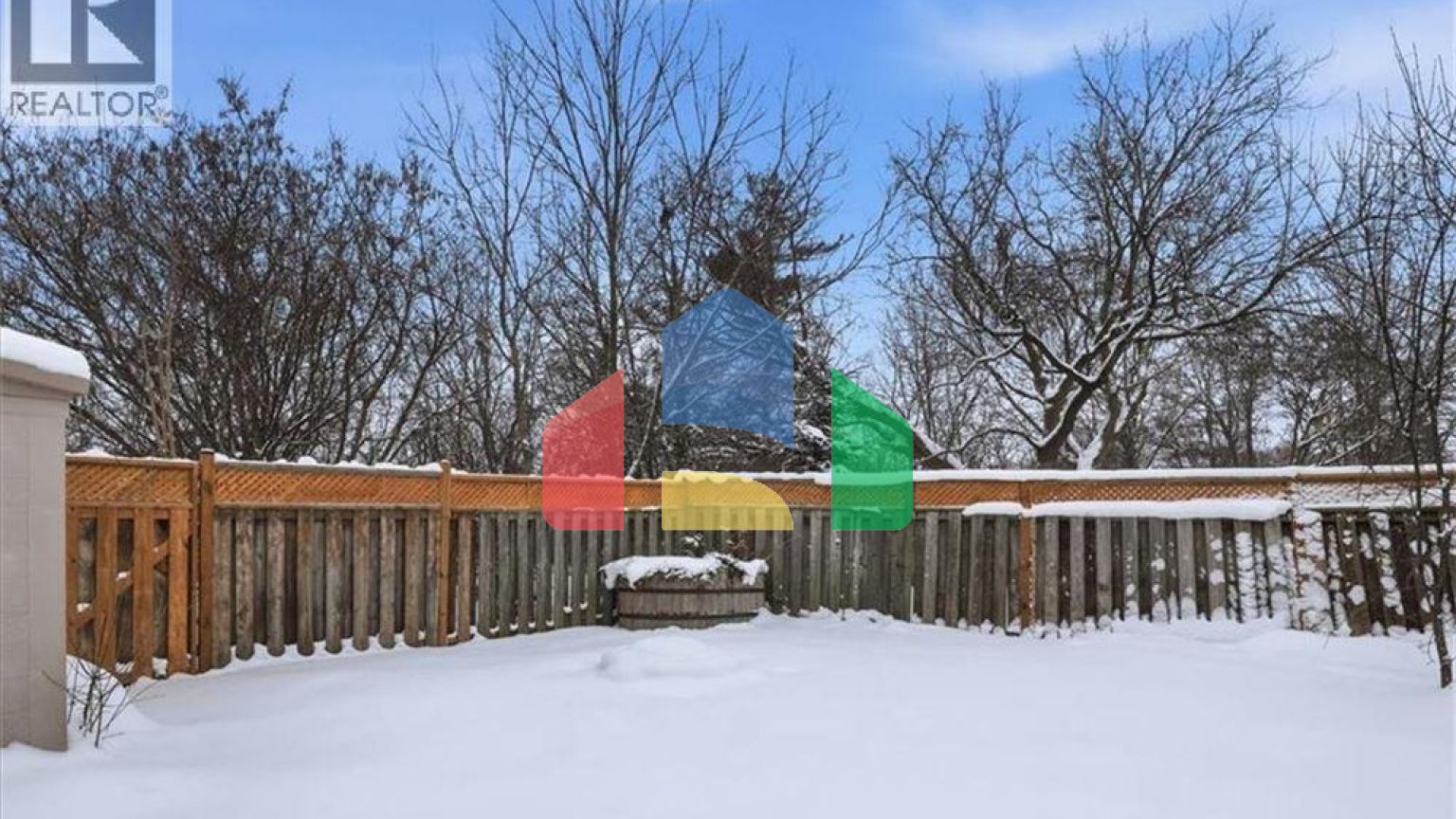 Residential - Single Family Home - Kitchener, Canada - Canada