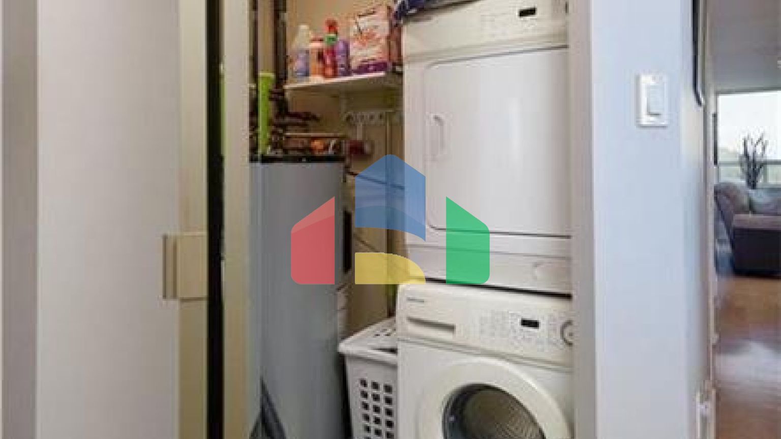 Residential - Condo/Apartment - Kitchener, Canada - Canada