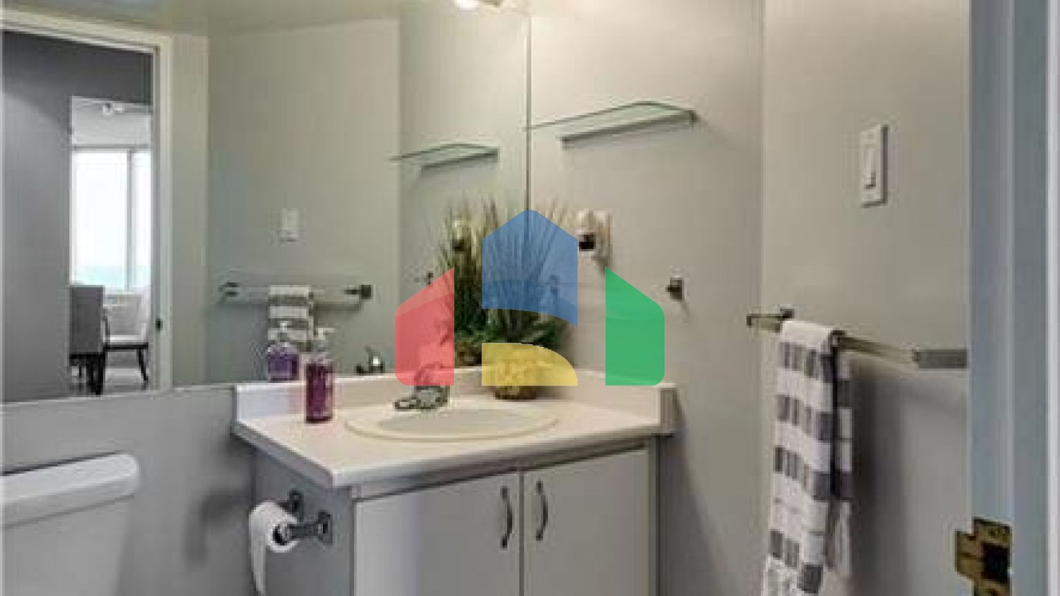 Residential - Condo/Apartment - Kitchener, Canada - Canada