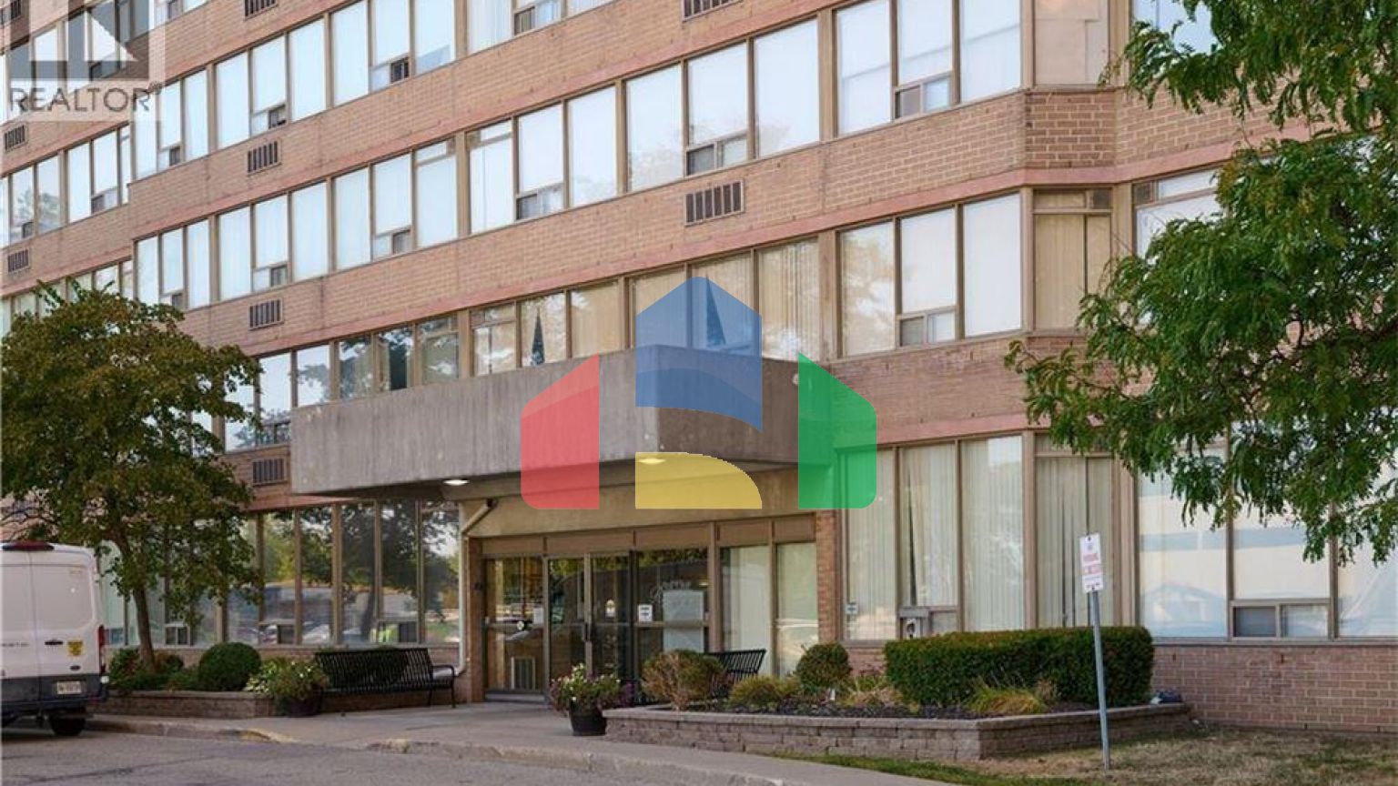 Residential - Condo/Apartment - Kitchener, Canada - Canada