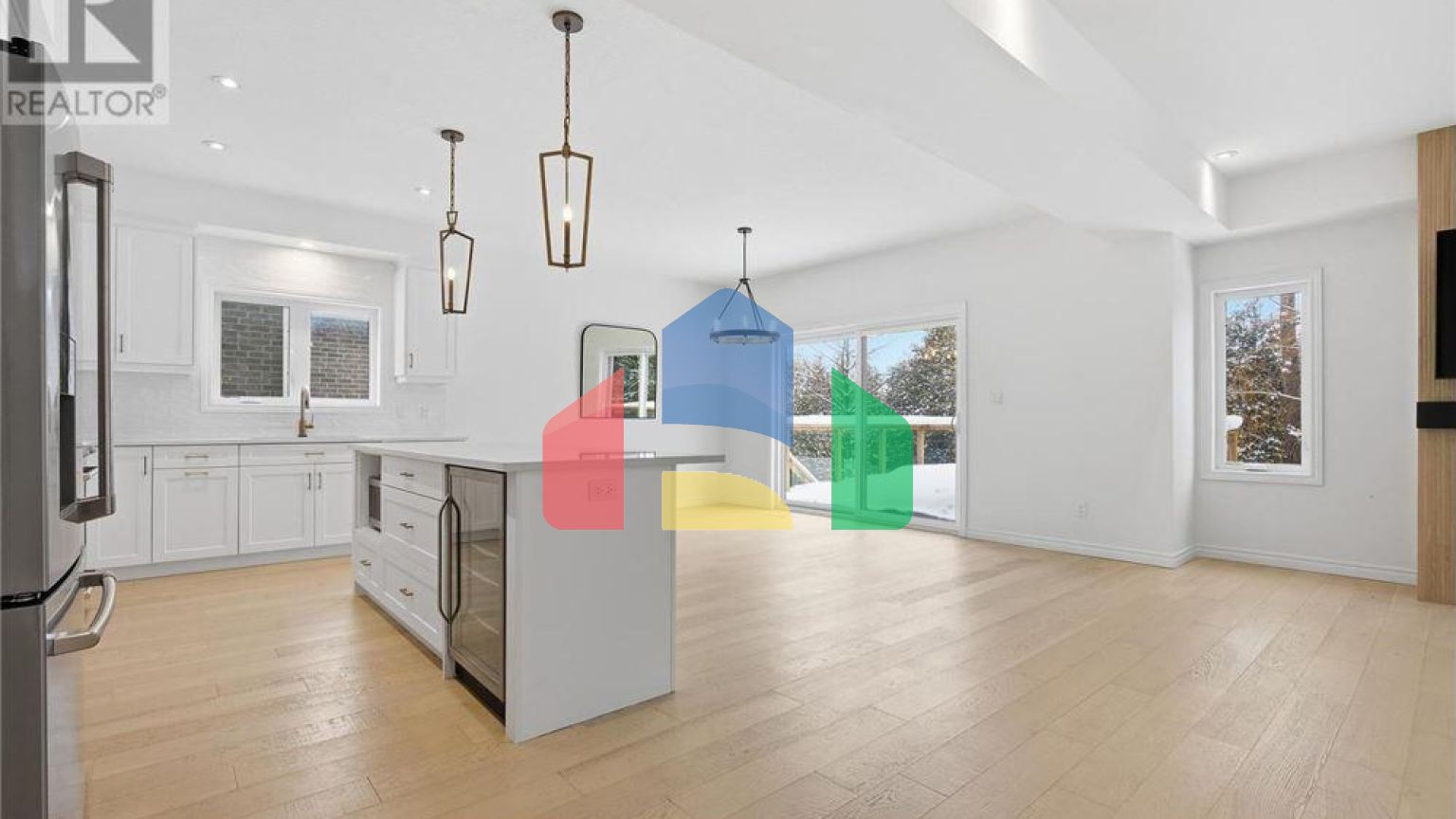 Residential - Single Family Home - Kitchener, Canada - Canada