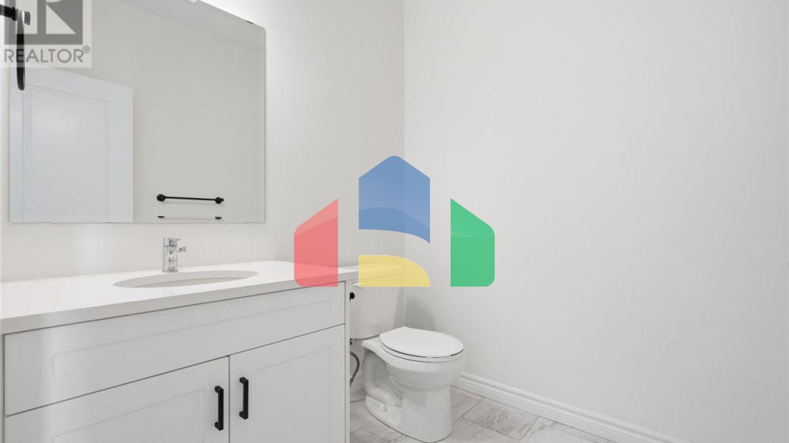 Residential - Single Family Home - Kitchener, Canada - Canada