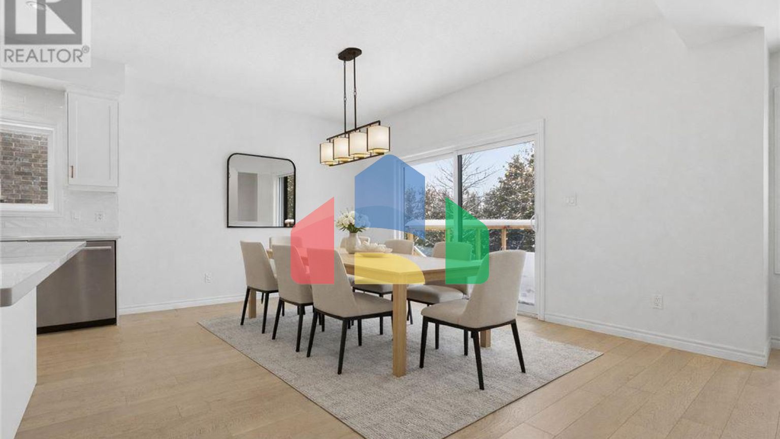 Residential - Single Family Home - Kitchener, Canada - Canada