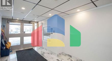 Residential - Single Family Home - Kitchener, Canada - Canada