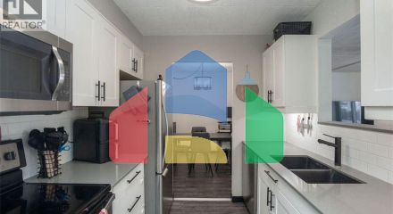 Residential - Single Family Home - Kitchener, Canada - Canada