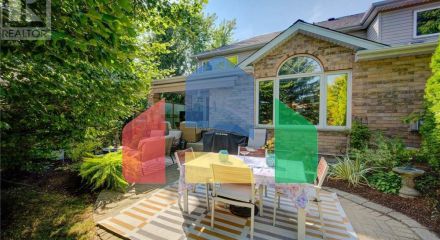 Residential - Single Family Home - Kitchener, Canada - Canada