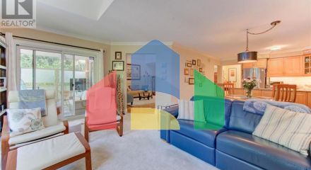 Residential - Single Family Home - Kitchener, Canada - Canada