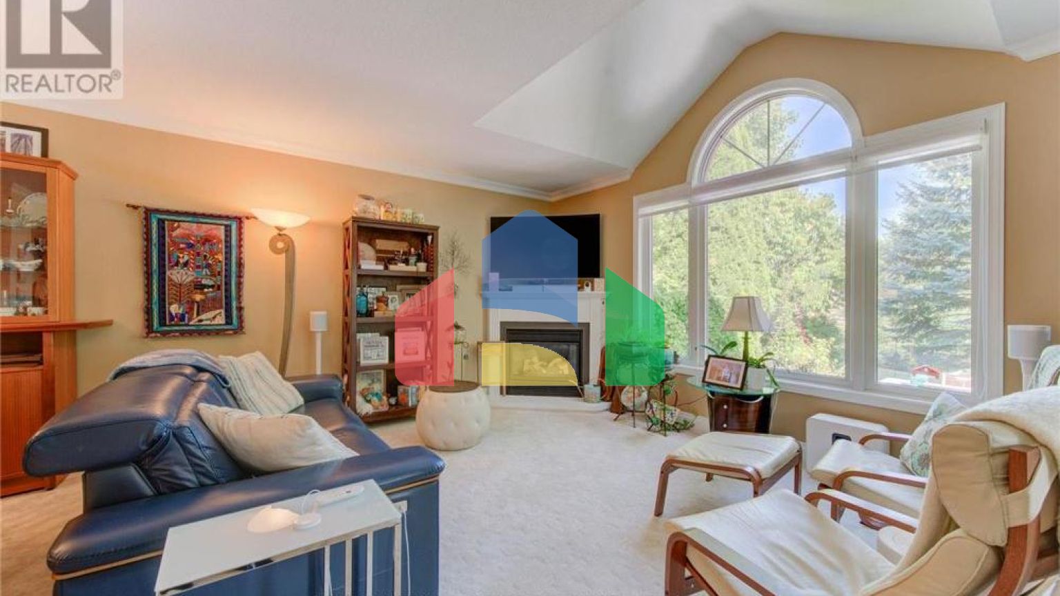 Residential - Single Family Home - Kitchener, Canada - Canada