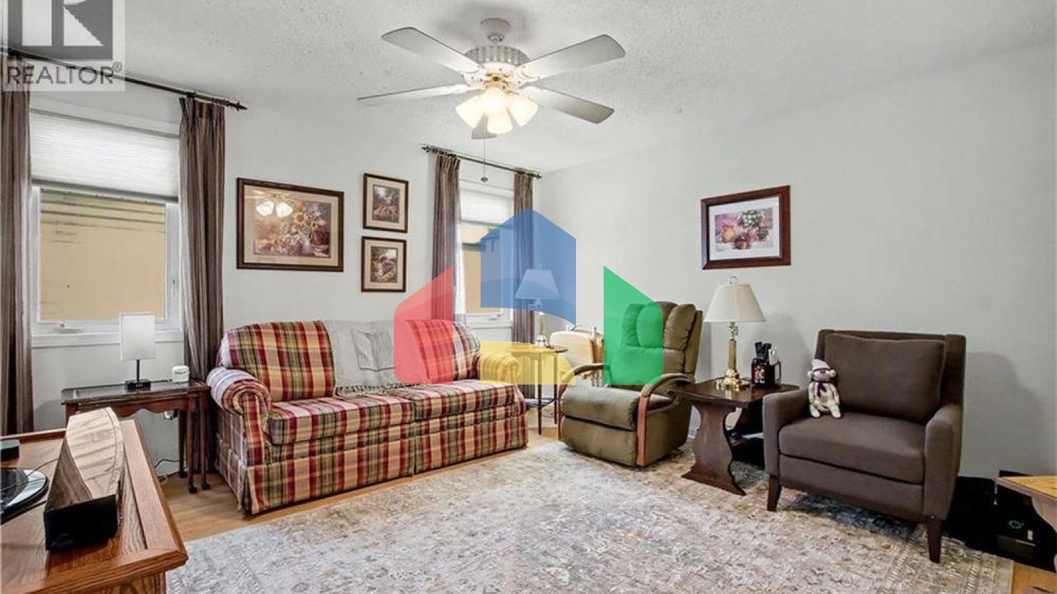 Residential - Single Family Home - Kitchener, Canada - Canada