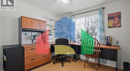 Residential - Single Family Home - Kitchener, Canada - Canada