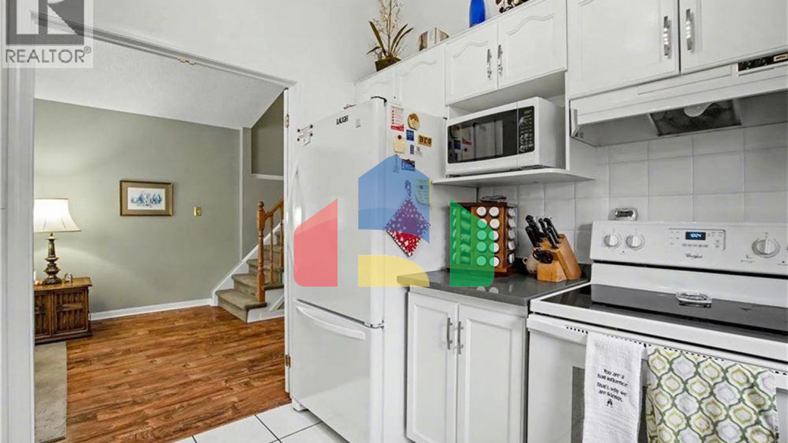 Residential - Single Family Home - Kitchener, Canada - Canada